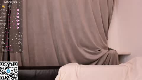 Christine 3 Next broadcast tomorrow at 2100 GMT 5 online show from February 11, 8:52 pm