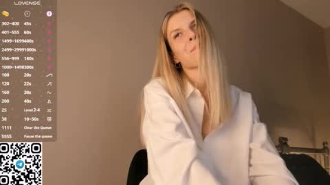 Christine 3 Next broadcast tomorrow at 2100 GMT 5 online show from September 25, 6:55 pm