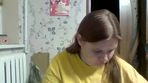 Tyuoooy3s online show from September 9, 5:56 pm