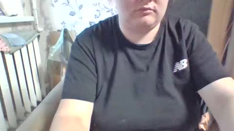 Tyuoooy3s online show from September 19, 3:34 pm
