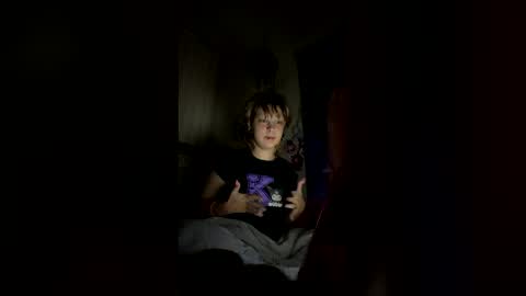 ubeflavoredcherry online show from March 17, 2:16 am