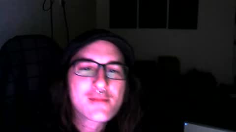 Snapshot of ucloudd chatting on April 8, 4:56 am ucloudd online show from April 8, 4:56 am