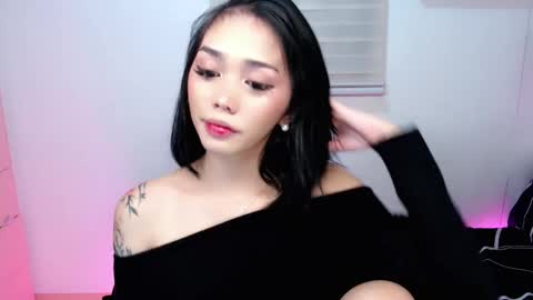Snapshot of ughliah chatting on February 11, 5:29 pm urbbgirl alliah online show from February 11, 5:29 pm