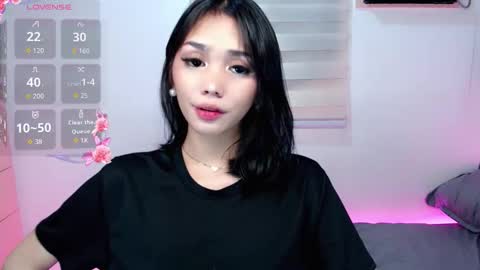 Snapshot of ughliah chatting on March 27, 9:21 am urbbgirl alliah online show from March 27, 9:21 am