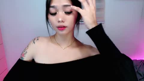 Snapshot of ughliah chatting on April 11, 8:51 am urbbgirl alliah online show from April 11, 8:51 am