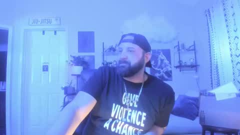 Snapshot of ugly_viking chatting on December 11, 10:06 pm Ugly Viking online show from December 11, 10:06 pm