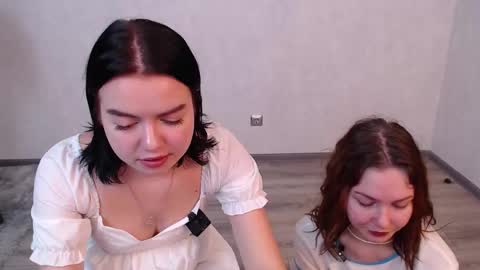 Snapshot of uki_meow246 chatting on October 14, 3:02 pm Uki online show from October 14, 3:02 pm