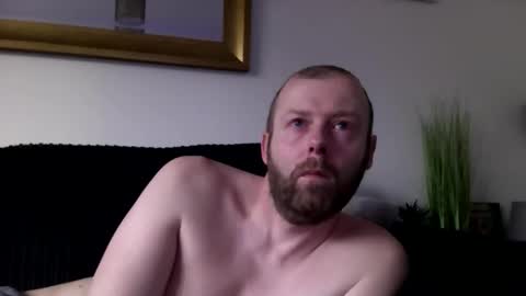 ukmatty3 online show from February 20, 3:56 pm