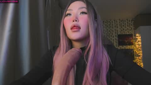 uko sa online show from December 14, 4:34 pm