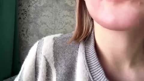 Snapshot of ulavisounnaraj chatting on December 14, 9:03 am Emily online show from December 14, 9:03 am