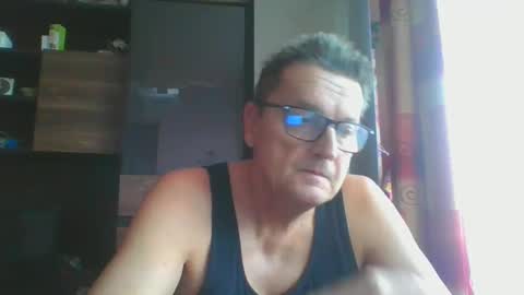 ulmeni4 online show from January 8, 9:00 am