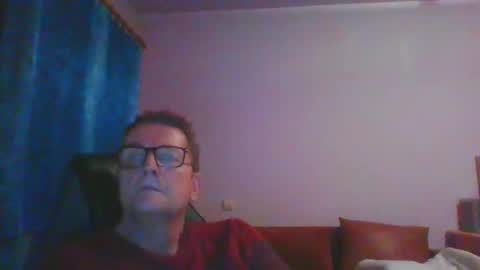 ulmeni4 online show from January 10, 5:45 pm
