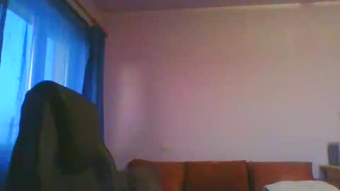 ulmeni4 online show from March 4, 5:13 pm