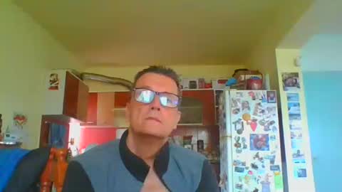 ulmeni7 online show from April 20, 10:51 am