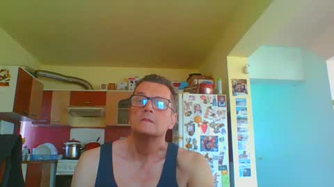 ulmeni7 online show from April 29, 1:48 pm