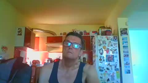 ulmeni7 online show from May 4, 7:04 am