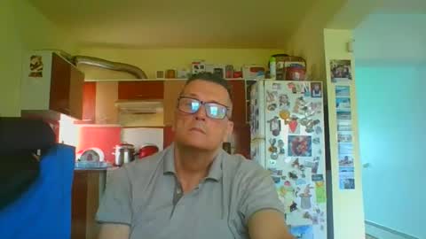 ulmeni7 online show from May 8, 6:41 am