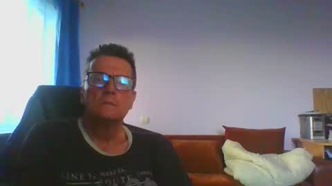 ulmeni7 online show from June 6, 6:01 pm