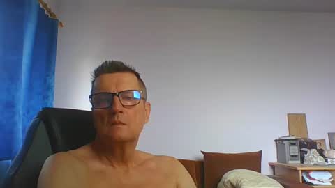ulmeni7 online show from July 1, 2:07 pm