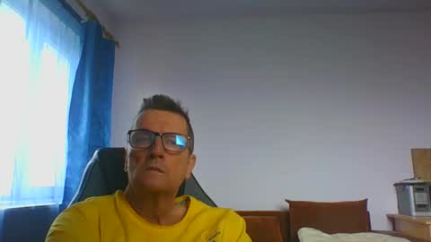 ulmeni7 online show from July 12, 1:02 pm