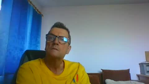ulmeni7 online show from July 13, 4:04 am