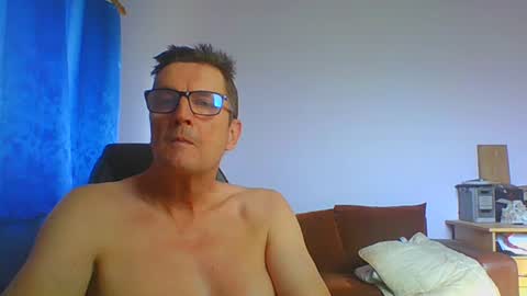 ulmeni7 online show from August 2, 1:53 pm