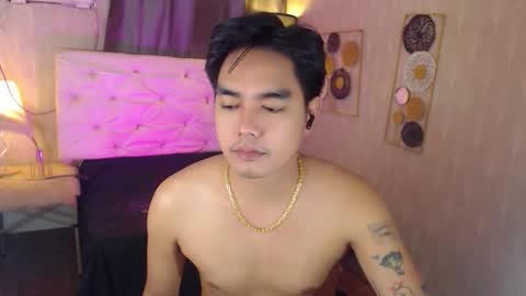 Alex online show from November 23, 4:51 pm