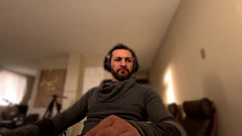 Snapshot of ultratoaster chatting on January 20, 4:45 pm ultratoaster online show from January 20, 4:45 pm