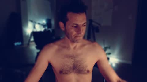 Snapshot of ultratoaster chatting on February 7, 8:01 am ultratoaster online show from February 7, 8:01 am