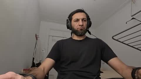 Snapshot of ultratoaster chatting on December 17, 8:04 pm ultratoaster online show from December 17, 8:04 pm