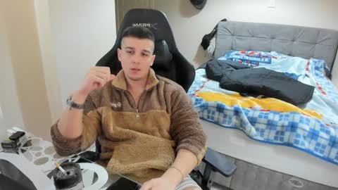 hi im mike tyson -  online show from December 14, 12:11 am