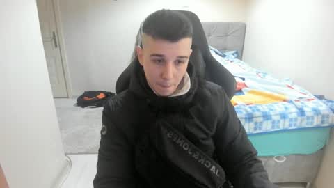 hi im mike tyson -  online show from January 2, 8:46 pm