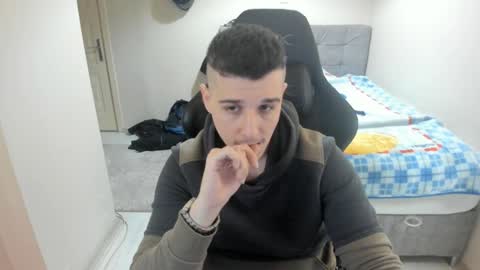 hi im mike tyson -  online show from January 24, 9:05 pm