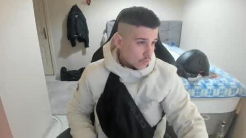 hi im mike tyson -  online show from February 13, 7:21 pm