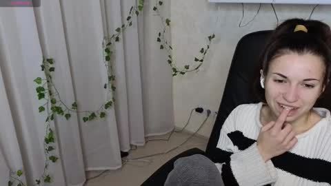 Ulyana online show from February 8, 5:00 am