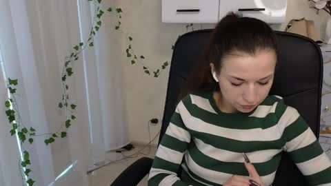 Ulyana online show from April 22, 4:15 am