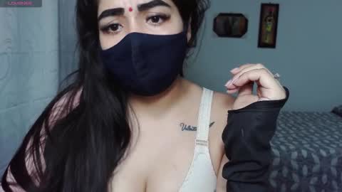 Snapshot of umarany chatting on October 3, 1:08 pm umarani online show from October 3, 1:08 pm