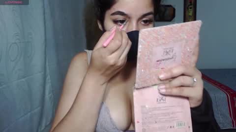 Snapshot of umarany chatting on October 18, 12:39 pm umarani online show from October 18, 12:39 pm