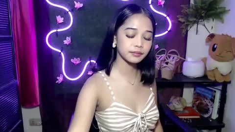 Snapshot of umi_pinay69xx chatting on September 26, 3:38 pm umi online show from September 26, 3:38 pm