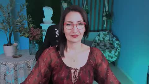 UnaTera online show from December 5, 7:06 am