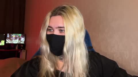 Snapshot of unaxyling chatting on March 7, 10:29 pm unaxyling online show from March 7, 10:29 pm