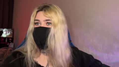 Snapshot of unaxyling chatting on March 14, 8:42 am unaxyling online show from March 14, 8:42 am