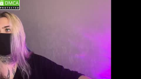 Snapshot of unaxyling chatting on March 23, 9:13 am unaxyling online show from March 23, 9:13 am