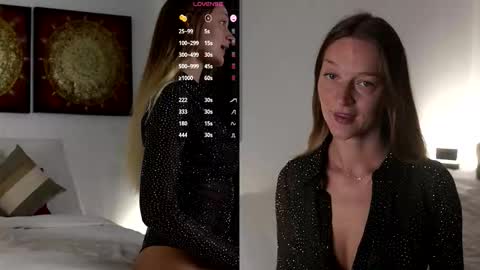 Snapshot of unbelievable__ chatting on March 18, 2:37 am Sasha online show from March 18, 2:37 am