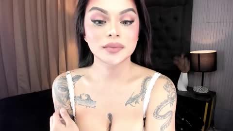 Snapshot of unbotheredprincess chatting on November 4, 7:24 pm Lady tan online show from November 4, 7:24 pm