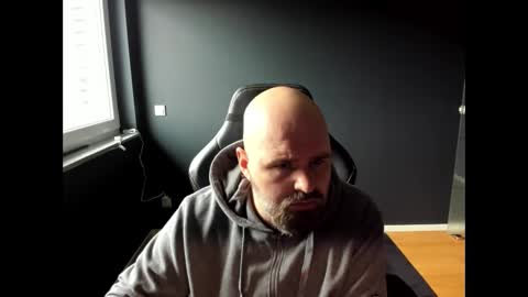 Uncle Bear online show from March 12, 11:31 am