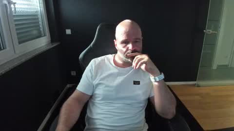 Uncle Bear online show from November 12, 9:53 am