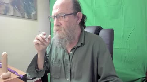 Uncle Hottie online show from March 17, 3:59 pm