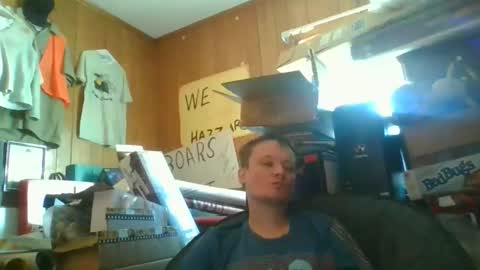 Snapshot of uncut929 chatting on April 9, 7:08 pm uncut929 online show from April 9, 7:08 pm