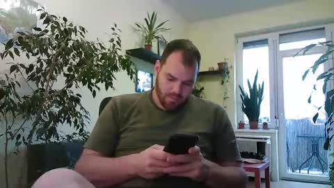 Uncut Strong online show from December 20, 2:02 pm